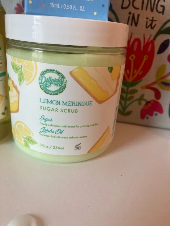 Mother's Day Bundle-Dillpicky (aminnah) scrub & body oil, pouch, bag charm - Picture 2 of 15